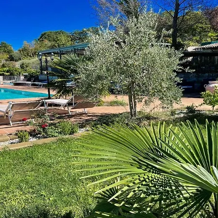 6 Holiday Apts - 12 Mins Walk To Spoleto Central And Train Station Fantastic * Colle Umberto (Umbria)