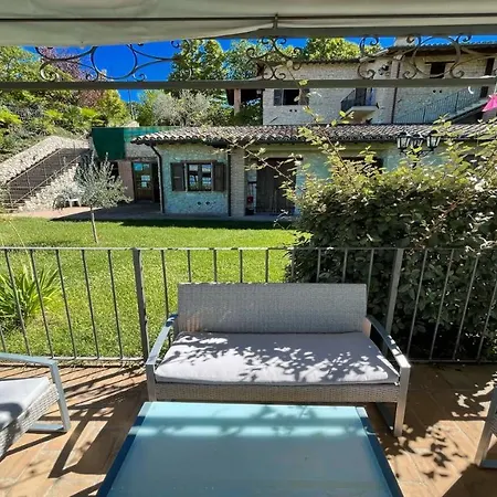 فيلة 6 Holiday Apts - 12 Mins Walk To Spoleto Central And Train Station Fantastic Colle Umberto (Umbria)